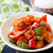 M5   Battered chicken with sweet plum 咕咾肉