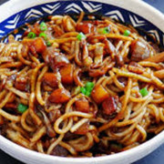 N11   Mongolian Beef 蒙古汁牛肉炒面