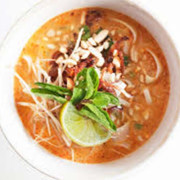 S4    Seafood Tom Yum Noodle海鲜东阴汤面