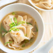 W3 Chicken Won Ton Soup 鸡肉云吞汤	