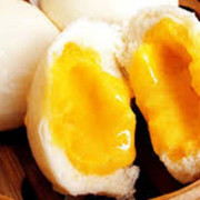 Y16  Custard Bun 奶黄包 (2 Pcs)