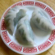 Y5    Chive Prawn Hakau 韭菜虾饺 (4 Pcs)